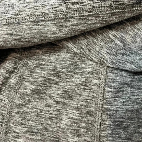 Eddie Bauer asymmetrical zip neckline pullover Heathered gray size women’s large - Picture 6 of 9